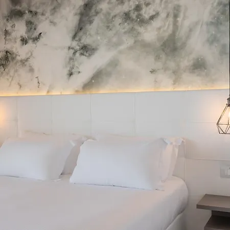 Otel Elite 4*