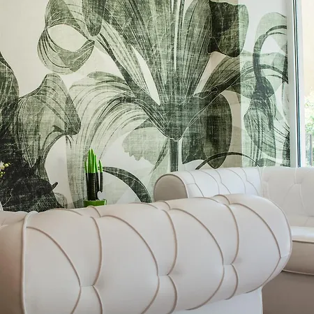 Otel Elite 4*